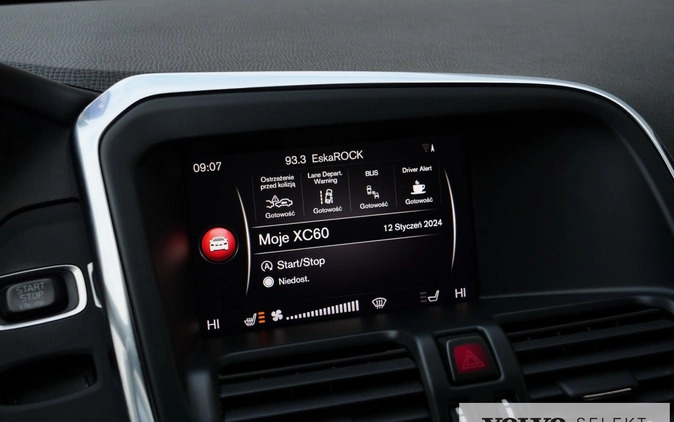 Volvo XC 60 cena 105900 przebieg: 107360, rok produkcji 2017 z Miejska Górka małe 704